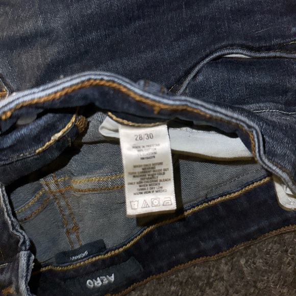 Aero Jeans! Super nice can’t fit in them! - Picture 3 of 4